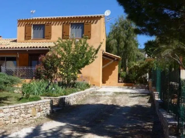 Villa 900 M Du Centre Et Plages, Piscine, Parking Bandol